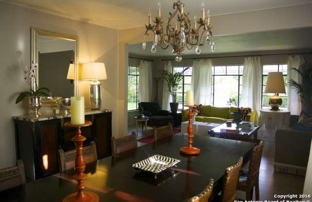 279 Forrest Hill Dr Gallery 4