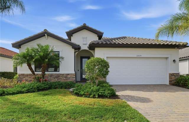 12020 Arbor Trace Drive - 12020 Arbor Trace Drive, Fort Myers, FL 33913