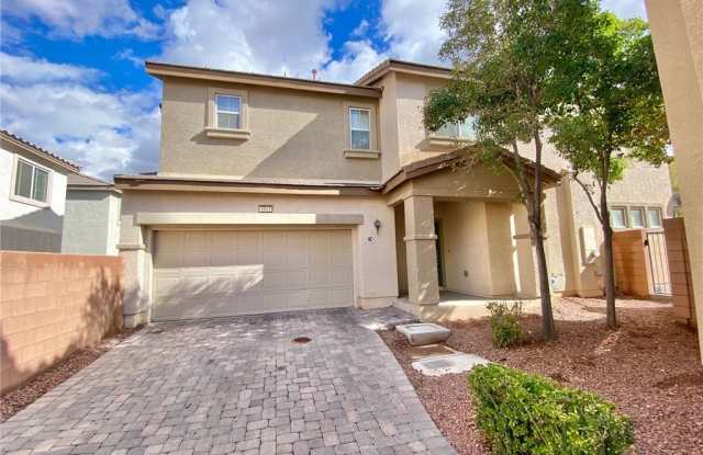 1015 Maple Pines Avenue photos photos