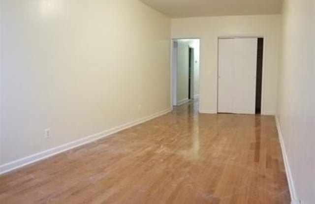 229 NEWARK AVE Gallery 4