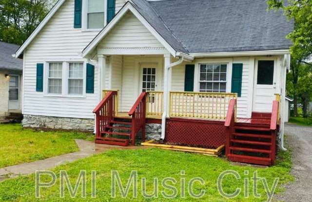 215 Robinwood Ave - 215 Robinwood Avenue, Nashville, TN 37115