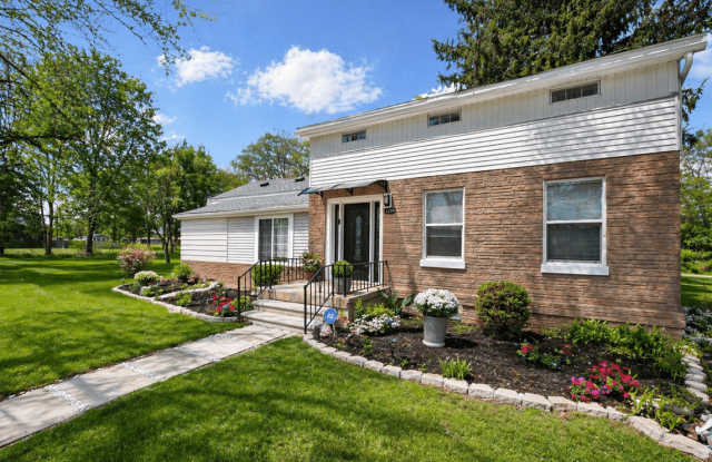 1309 Holmes Rd photos photos