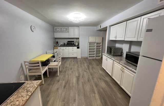 513 CREEK CROSSING Road NE photos photos