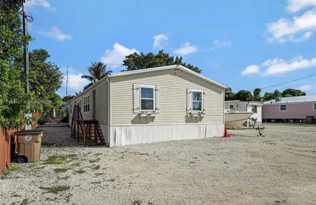 945 Plantation Rd photos photos