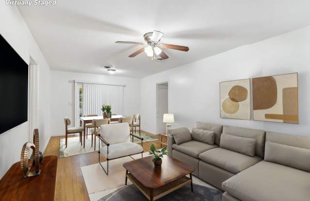 4 Bedroom House with Back Deck by FSU for Immediate move in!! Gallery 3