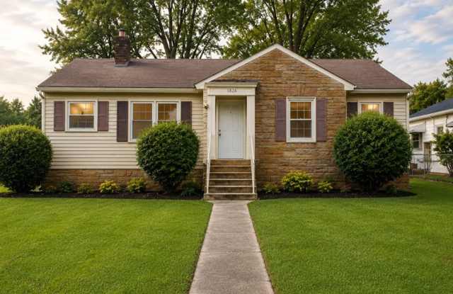 COMING SOON photos photos COMING SOON photos photos