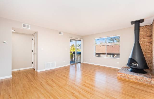 6165 Knoll Wood Court Gallery 4