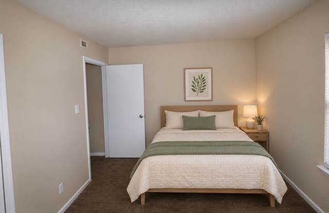 Spacious 3 Bedroom Home! New and renovated Gallery 4