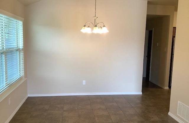 911 Brookview Drive Gallery 2
