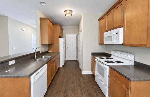 1731 E Avalon Circle Gallery 3
