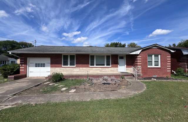 3 bed 1.5 bath in Murray Gallery 1