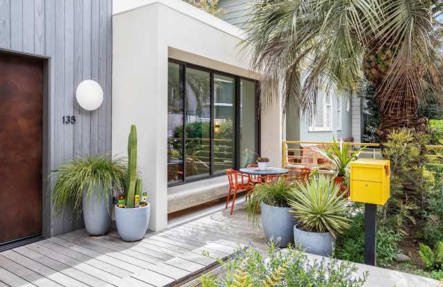135 Graystone Terrace Gallery 3