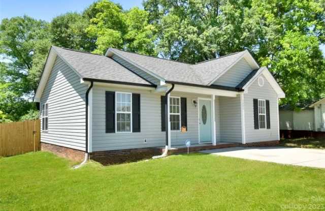 1605 Chapman Ave photos photos