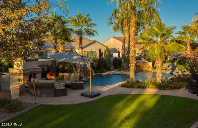14786 W Escondido Place N - 14786 West Escondido Drive North, Litchfield Park, AZ 85340