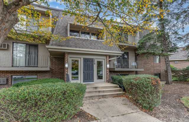 224 E Bailey Road - 224 East Bailey Road, Naperville, IL 60565 224 E Bailey Road - 224 East Bailey Road, Naperville, IL 60565