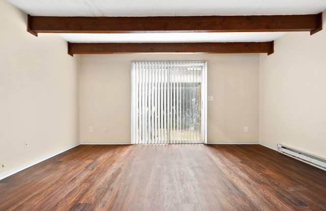 2415 Eakin Road Gallery 4
