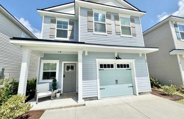 Welcome Home to 28 Pomona Circle-Located in Desirable Bradley Point South photos photos