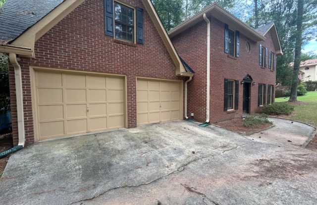 204 Planceer Place - 3 BDRM, 2.5 BA in the Highly Desired Sandown Creek Subdivision in Peachtree City! Close to Hwy 54 and 74 Gallery 2
