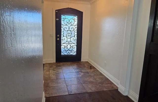 25664 West Morning Dove Court Gallery 4