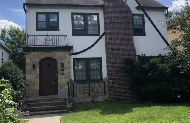 1441 W 35th Street - 1441 West 35th Street, Minneapolis, MN 55408