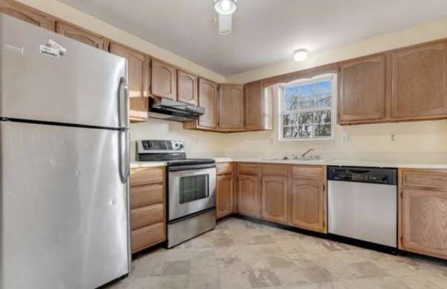 2014 Ritchie Road - 6 Gallery 2