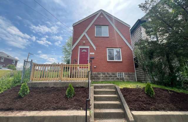Updated 2BR house with off street parking! Gallery 3