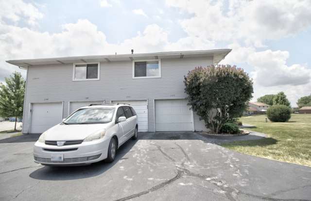 2353 CARNATION Drive - 2353 Carnation Drive, Crest Hill, IL 60403