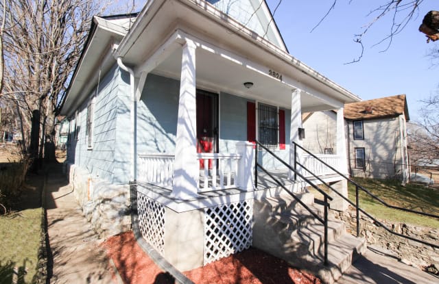 3824 E 11th St - 3824 East 11th Street, Kansas City, MO 64127