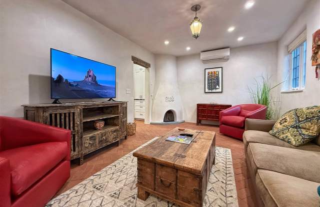 1027 Canyon Rd photos photos