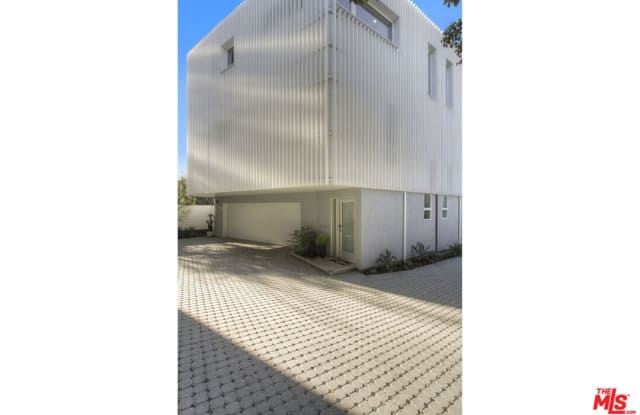 2839 N BUZZ CT - 2839 N Buzz Ct, Los Angeles, CA 90039