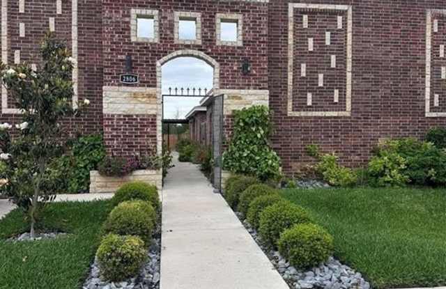 2806 Primrose Avenue photos photos