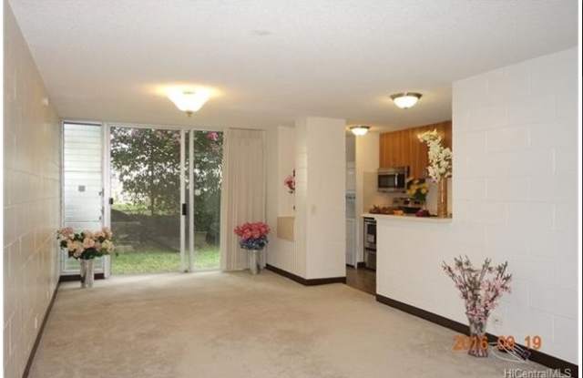 647KUNAW - 647 Kunawai Lane, Honolulu, HI 96817