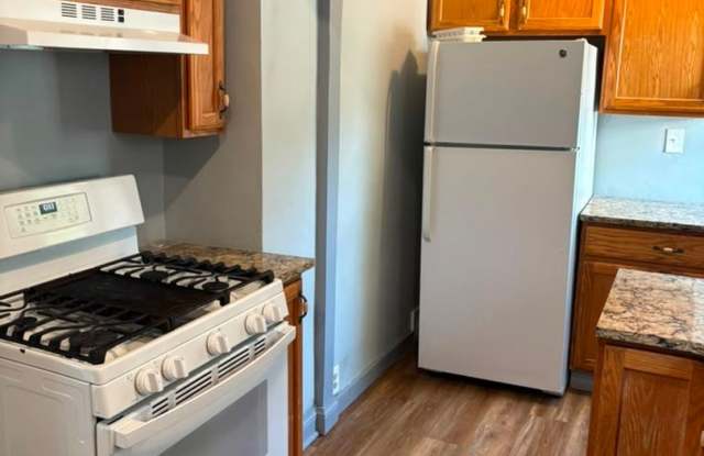 2100 Newton St | Spacious 4-Bedroom, 2-Bath Home in Goodyear Heights Gallery 3