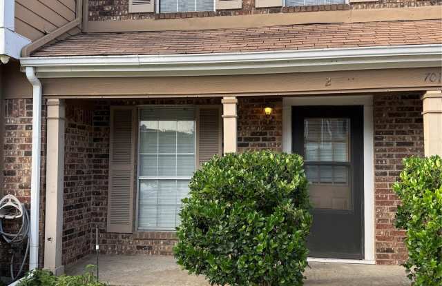 701 Lee Street - 701 Lee Street, Mesquite, TX 75149 701 Lee Street - 701 Lee Street, Mesquite, TX 75149