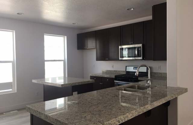 1788 W. Torlundy Dr. Gallery 3