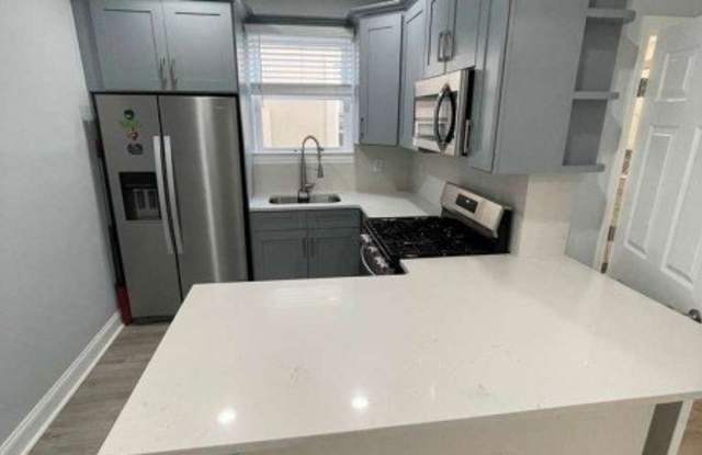 1443 Lexington Pl Gallery 2