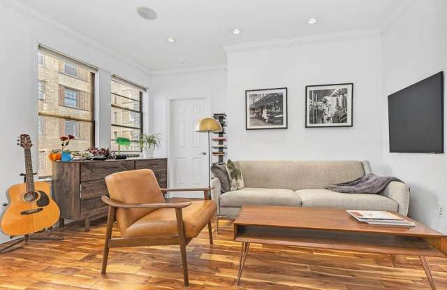 102 Christopher Street - 102 Christopher Street, New York City, NY 10014 102 Christopher Street - 102 Christopher Street, New York City, NY 10014