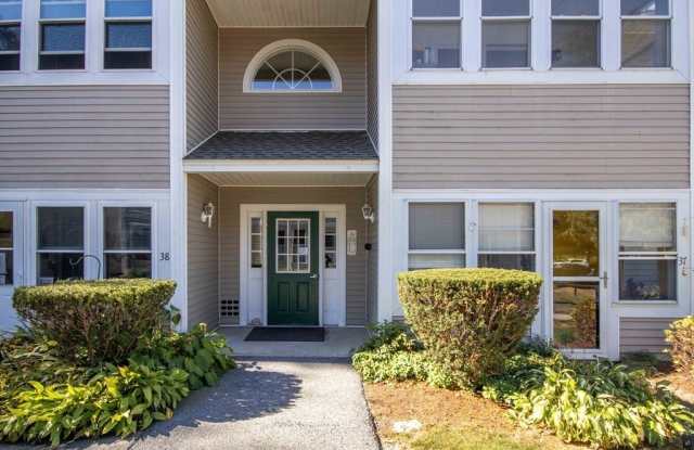 491 Mammoth Road photos photos