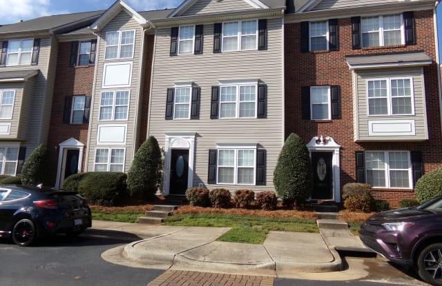 9854 Treeside Ln - 9854 Treeside Lane, Matthews, NC 28105