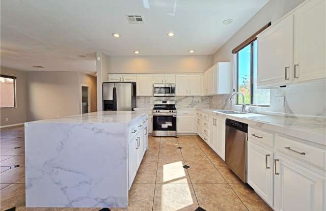 6901 Trace Hollow Street Gallery 3
