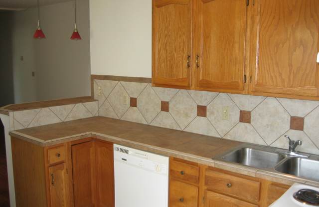 623 S Washington St photos photos