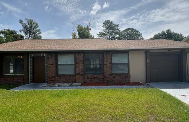 Prime Poinciana Location! Charming 2-Bedroom Home with Screened Patio & Exceptional Value! photos photos
