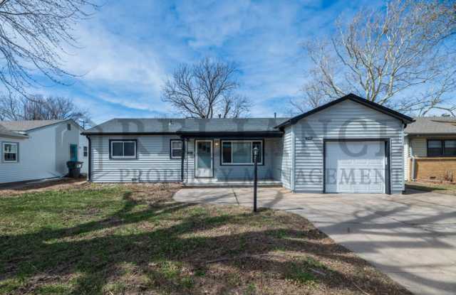 2239 South Millwood Avenue photos photos