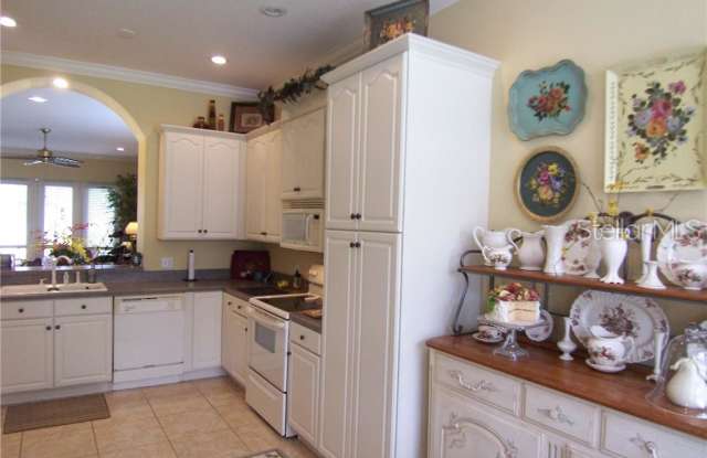 6725 LAKE CLARK DRIVE Gallery 4