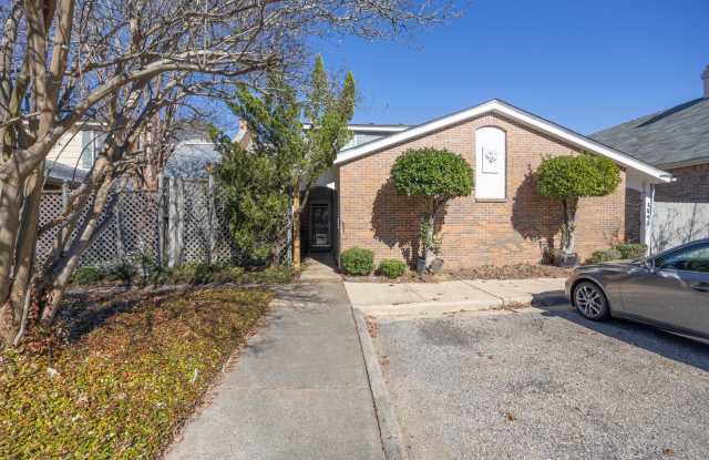 2043 Hazel Hedge Ln. photos photos