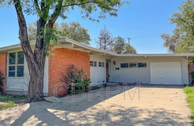 2503 46th Street photos photos