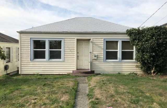 1521 North Wycoff Avenue - 1521 North Wycoff Avenue, Bremerton, WA 98312