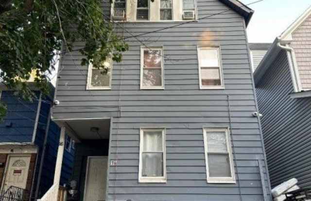 16 Alexander St - 16 Alexander Street, Newark, NJ 07106