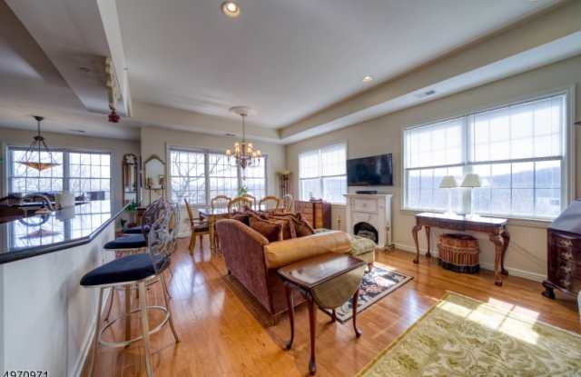86 RIDGEVIEW LN Gallery 4