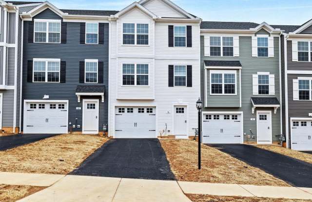 74 CADBURY DR - 74 Cadbury Drive, York County, PA 17356
